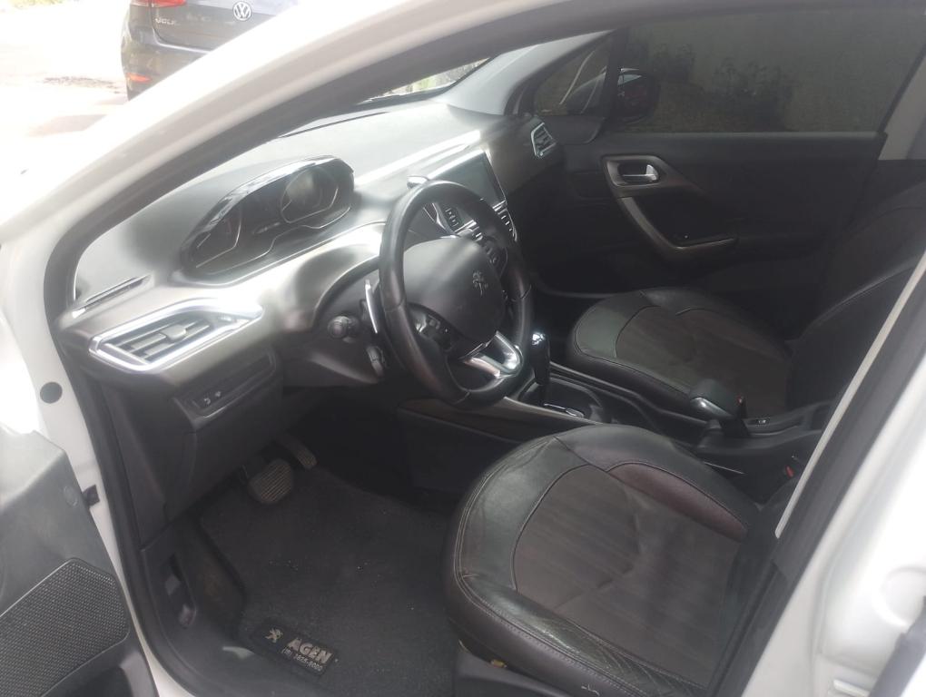 PEUGEOT 2008 - Foto