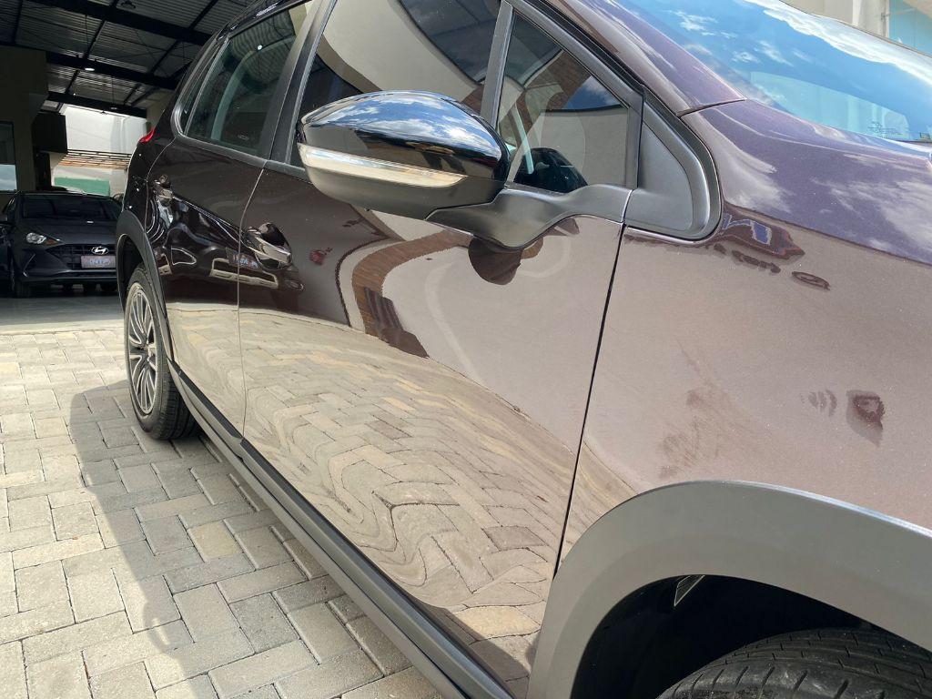 PEUGEOT 2008 - Foto