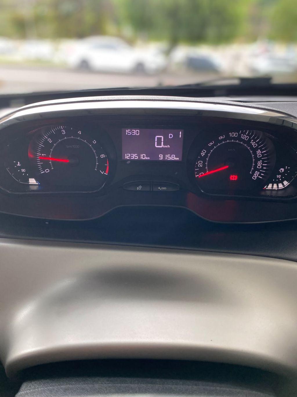PEUGEOT 2008 - Foto