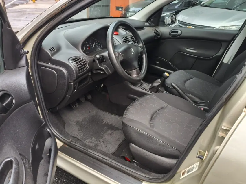 PEUGEOT 206 - Foto