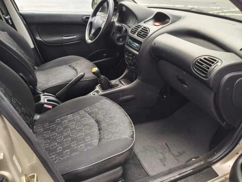 PEUGEOT 206 - Foto