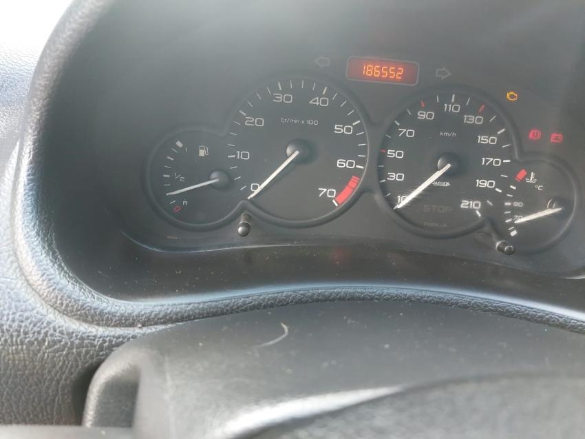 PEUGEOT 206 - Foto