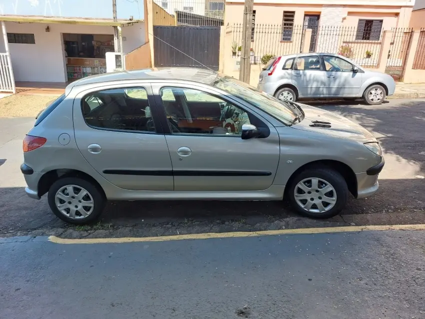 PEUGEOT 206 - Foto