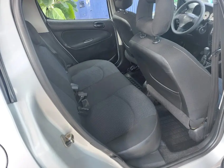 PEUGEOT 206 - Foto
