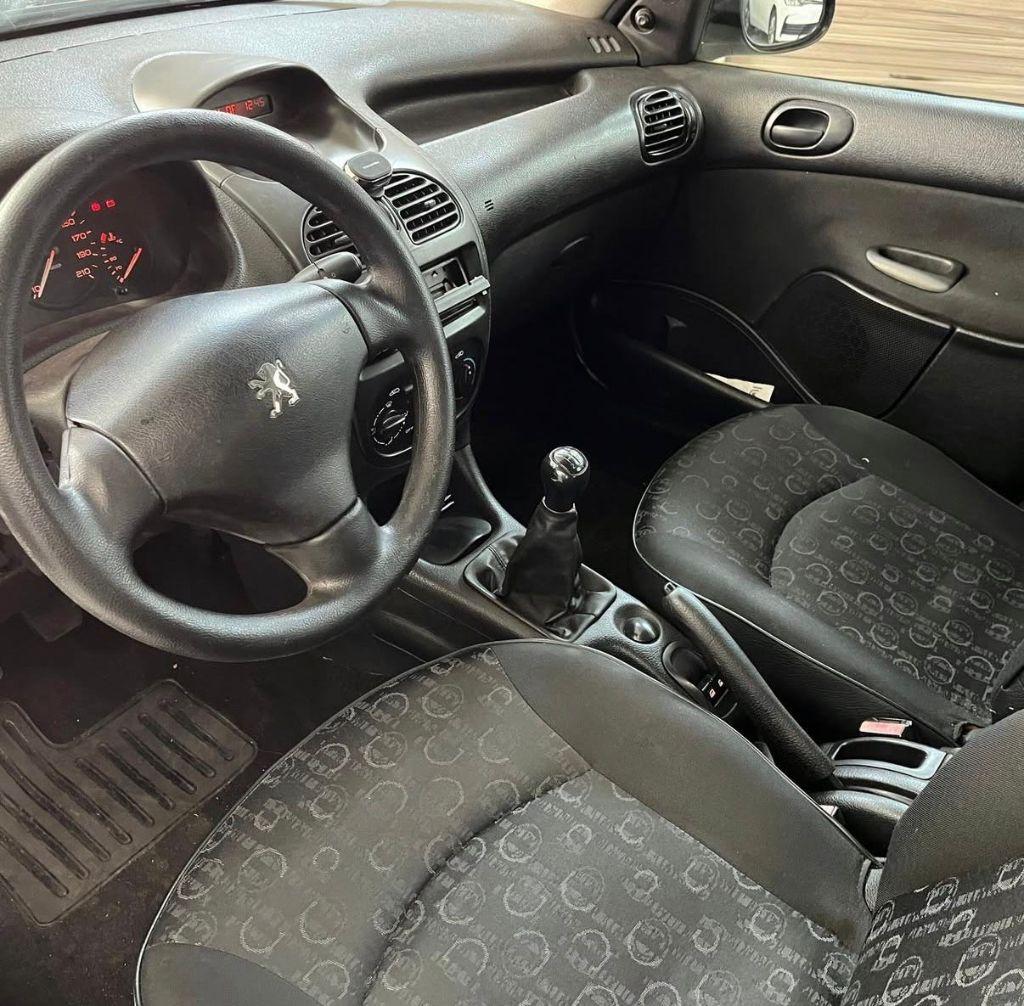 PEUGEOT 206 - Foto