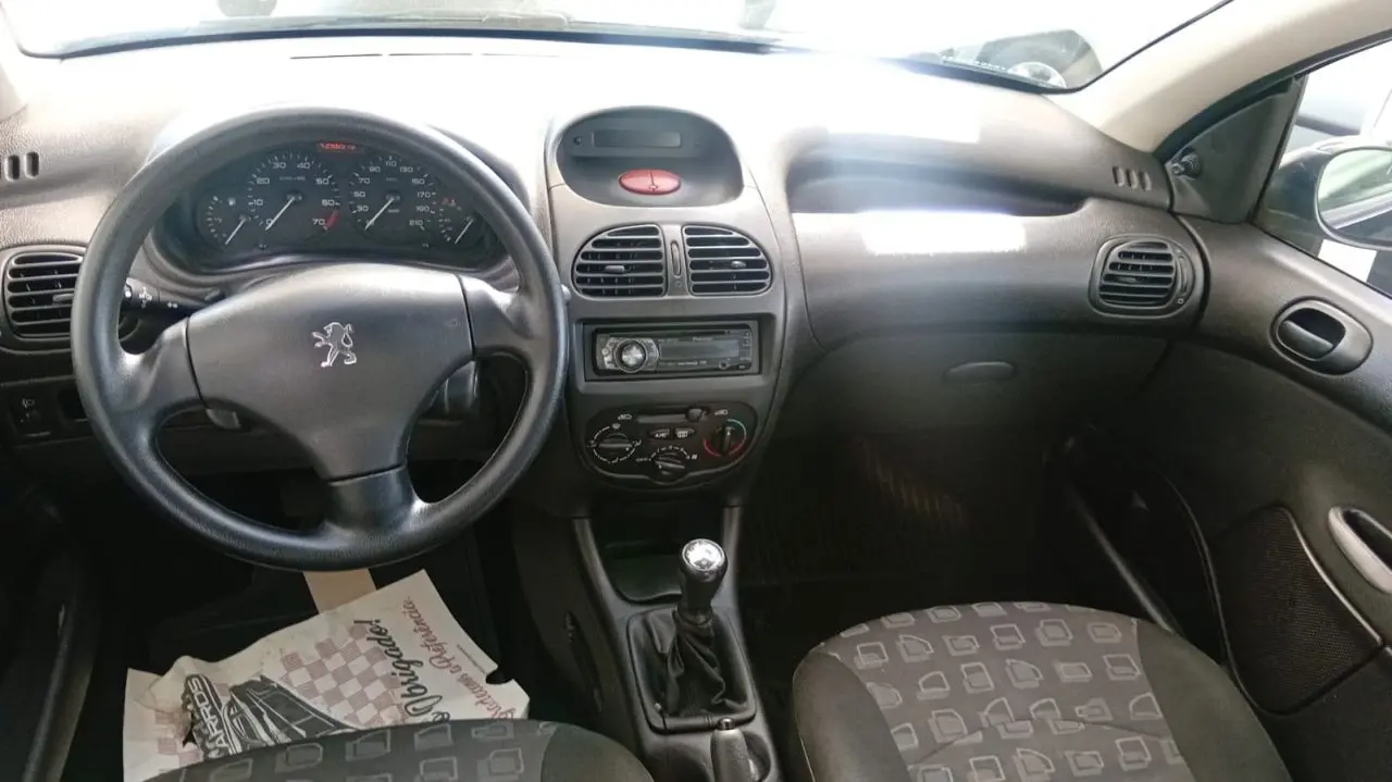 PEUGEOT 206 SW - Foto