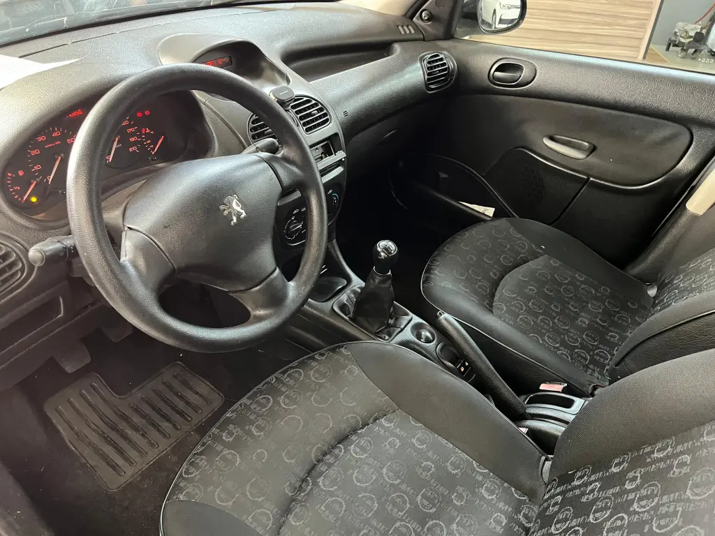 PEUGEOT 206 SW - Foto