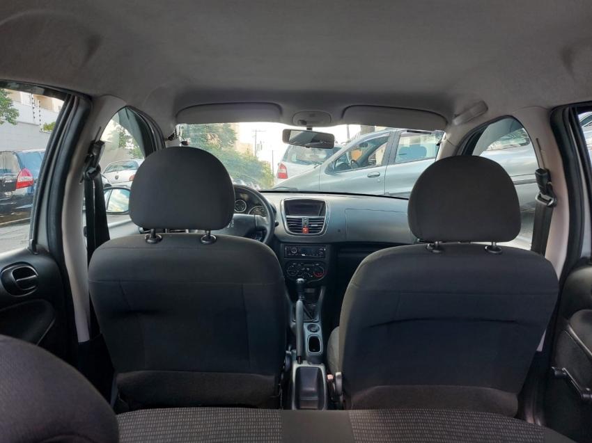 PEUGEOT 207 Hatch - Foto