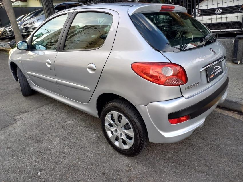 PEUGEOT 207 Hatch - Foto