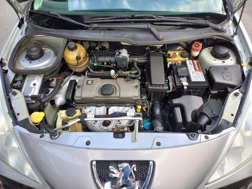 PEUGEOT 207 Hatch - Foto