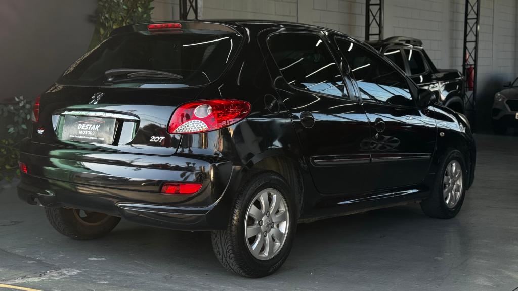 PEUGEOT 207 Hatch - Foto