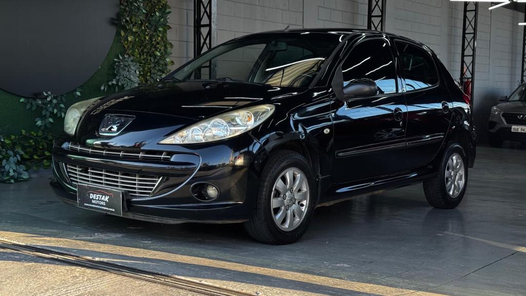 PEUGEOT 207 Hatch - Foto
