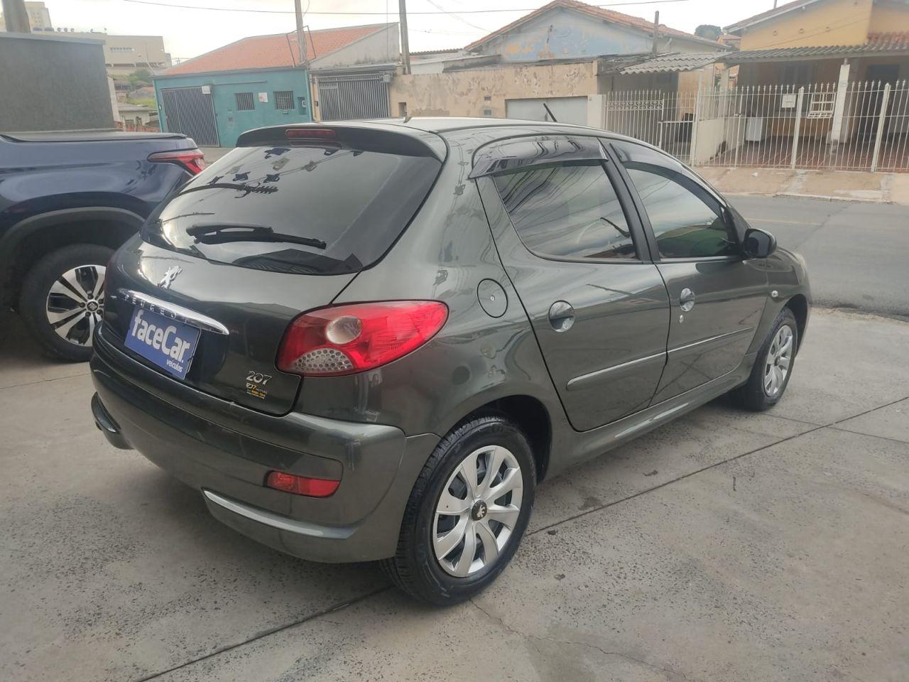 PEUGEOT 207 Hatch - Foto