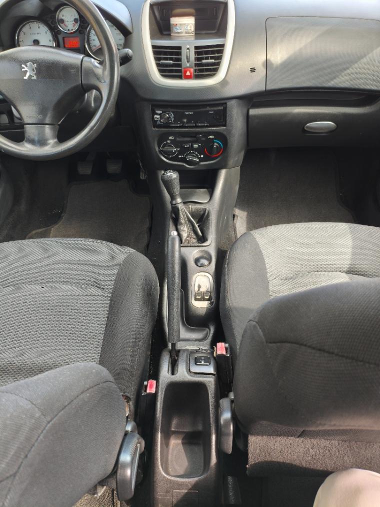 PEUGEOT 207 Hatch - Foto