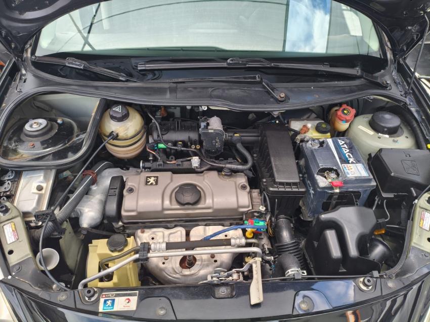 PEUGEOT 207 Hatch - Foto