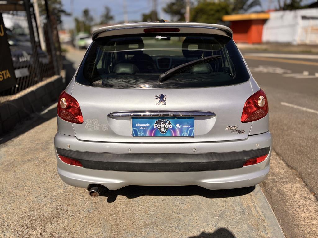 PEUGEOT 207 Hatch - Foto