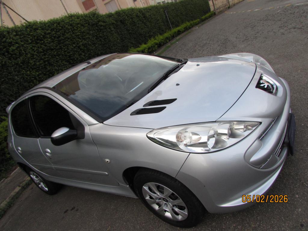 PEUGEOT 207 Hatch