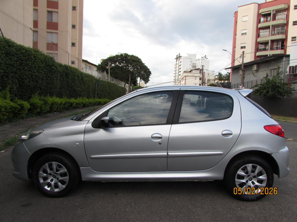 PEUGEOT 207 Hatch - Foto