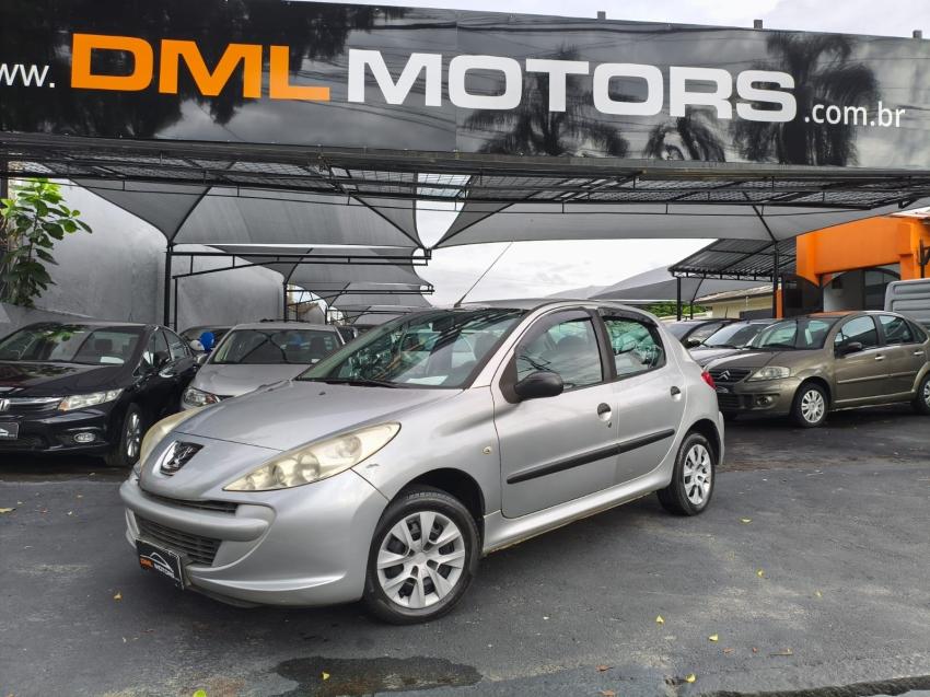 PEUGEOT 207 Hatch - Foto