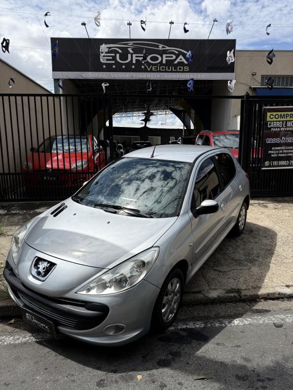 PEUGEOT 207 Hatch - Foto