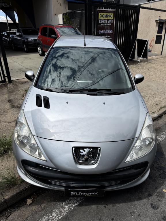 PEUGEOT 207 Hatch - Foto