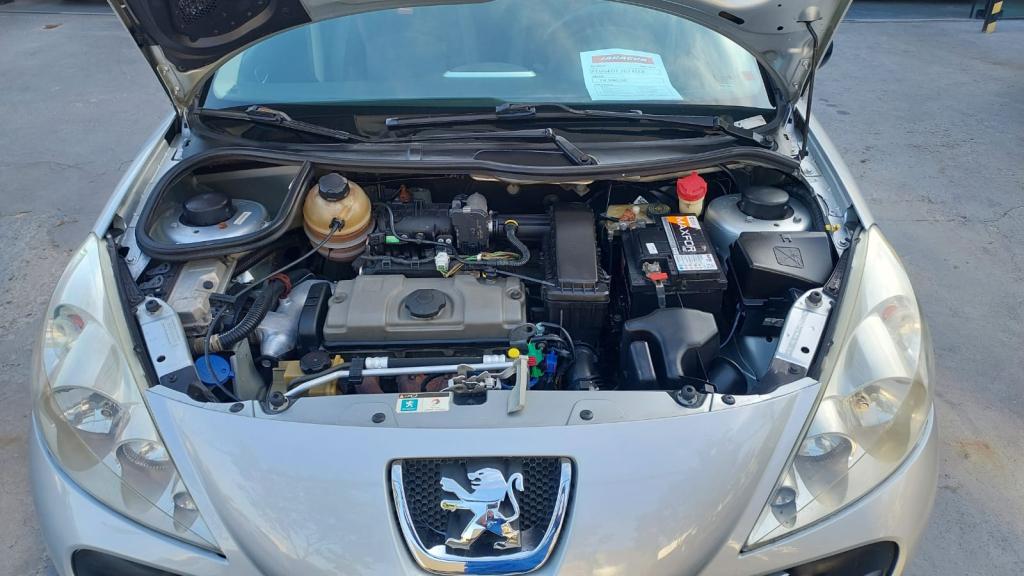 PEUGEOT 207 Hatch - Foto