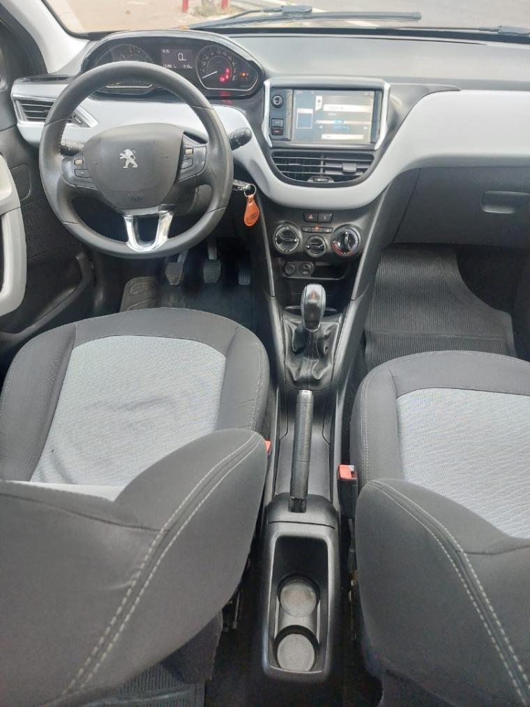 PEUGEOT 208 - Foto