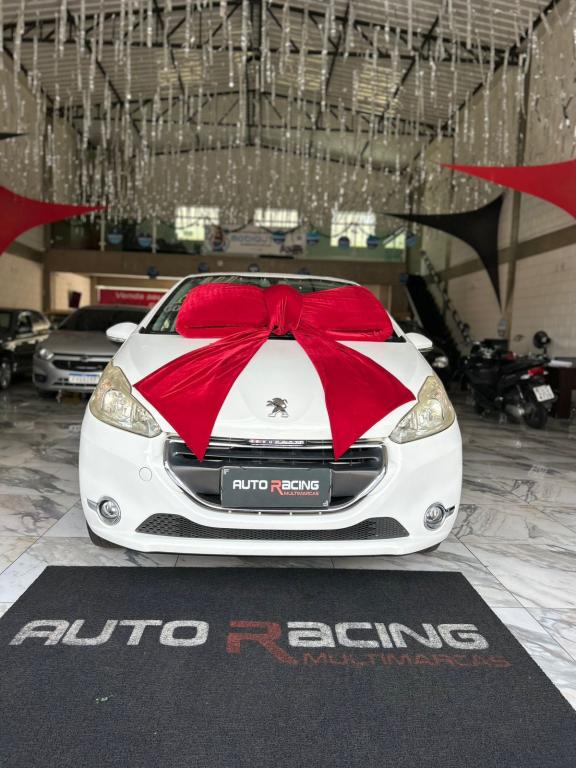 PEUGEOT 208 - Foto