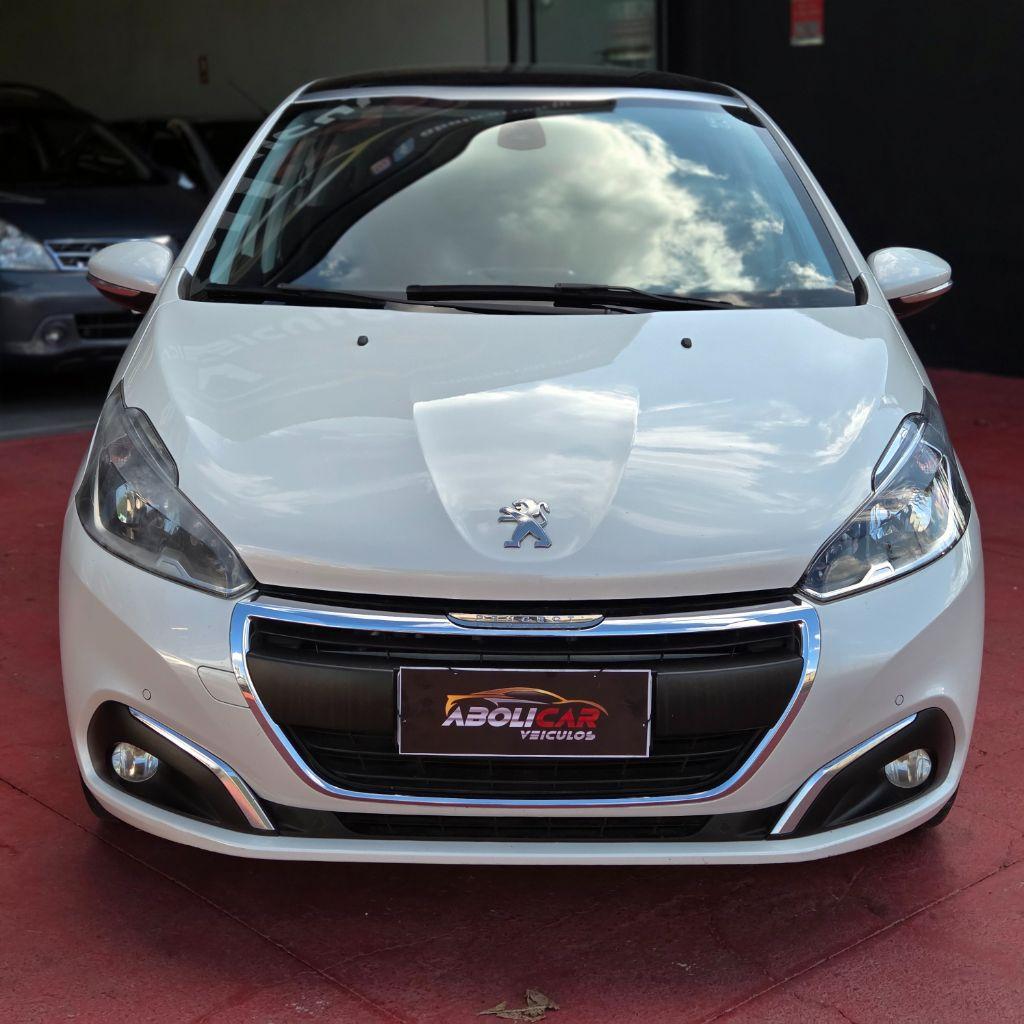 PEUGEOT 208 - Foto