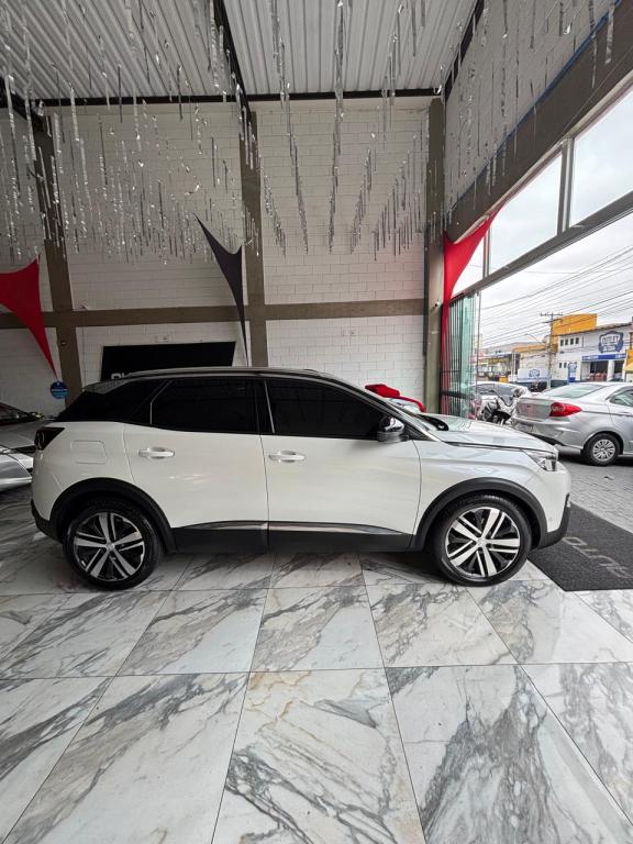 PEUGEOT 3008 - Foto