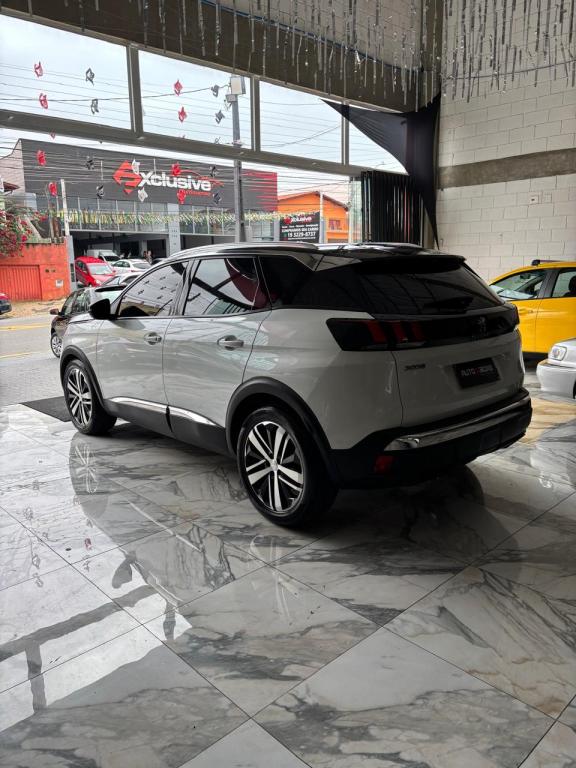 PEUGEOT 3008 - Foto