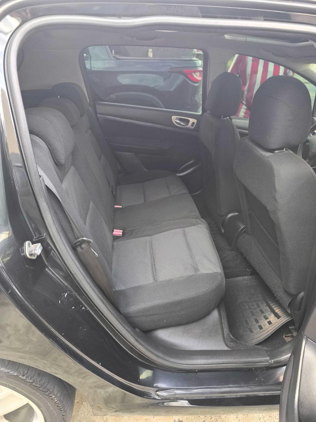 PEUGEOT 307 Hatch - Foto