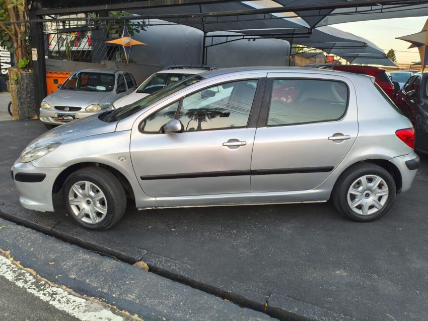 PEUGEOT 307 Hatch - Foto