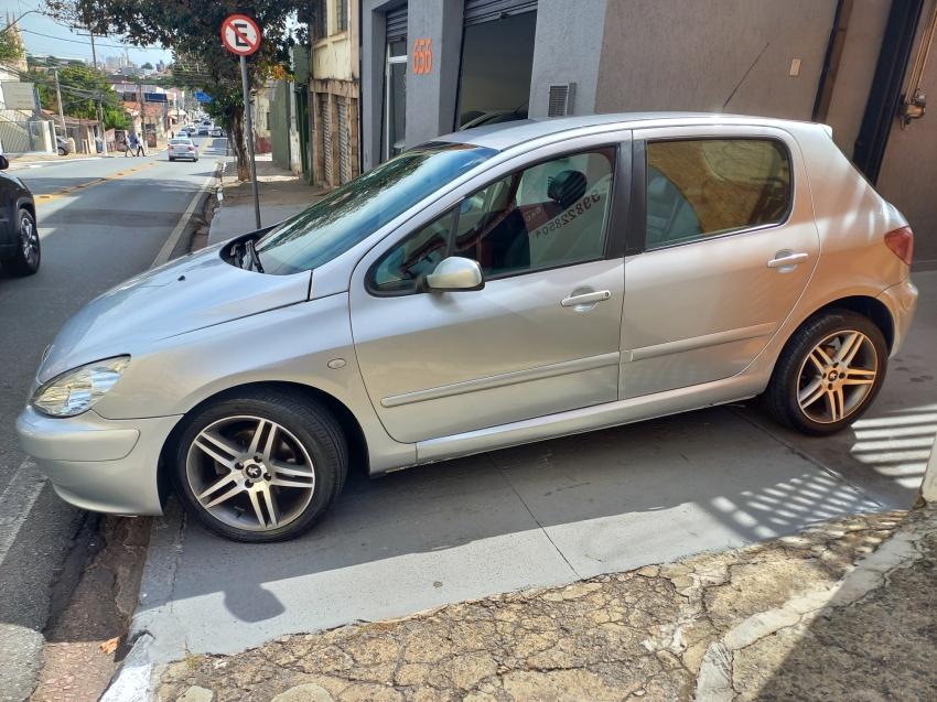 PEUGEOT 307 Hatch - Foto