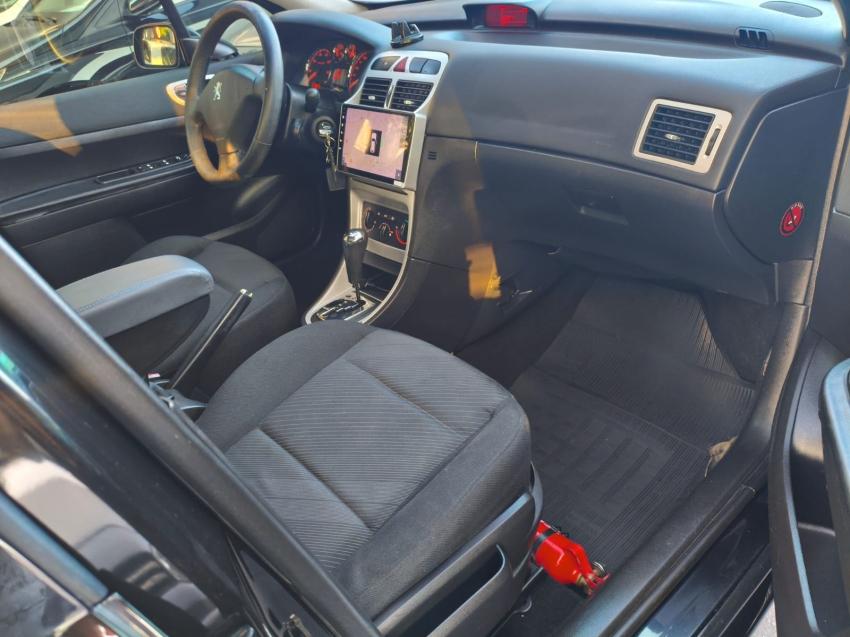 PEUGEOT 307 Hatch - Foto