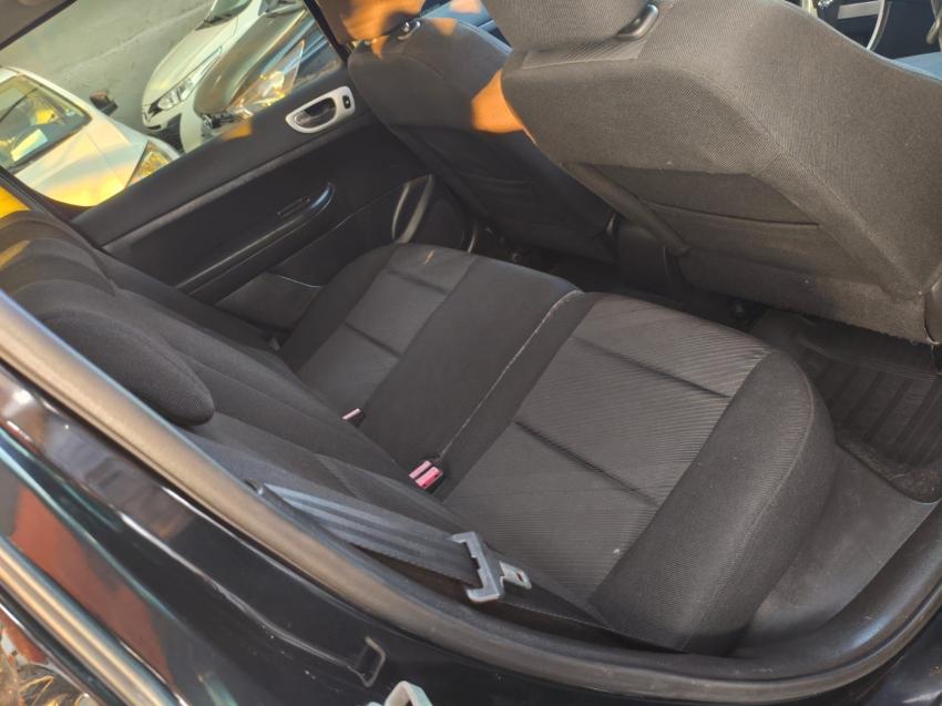 PEUGEOT 307 Hatch - Foto