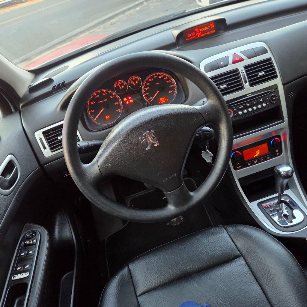 PEUGEOT 307 Hatch - Foto