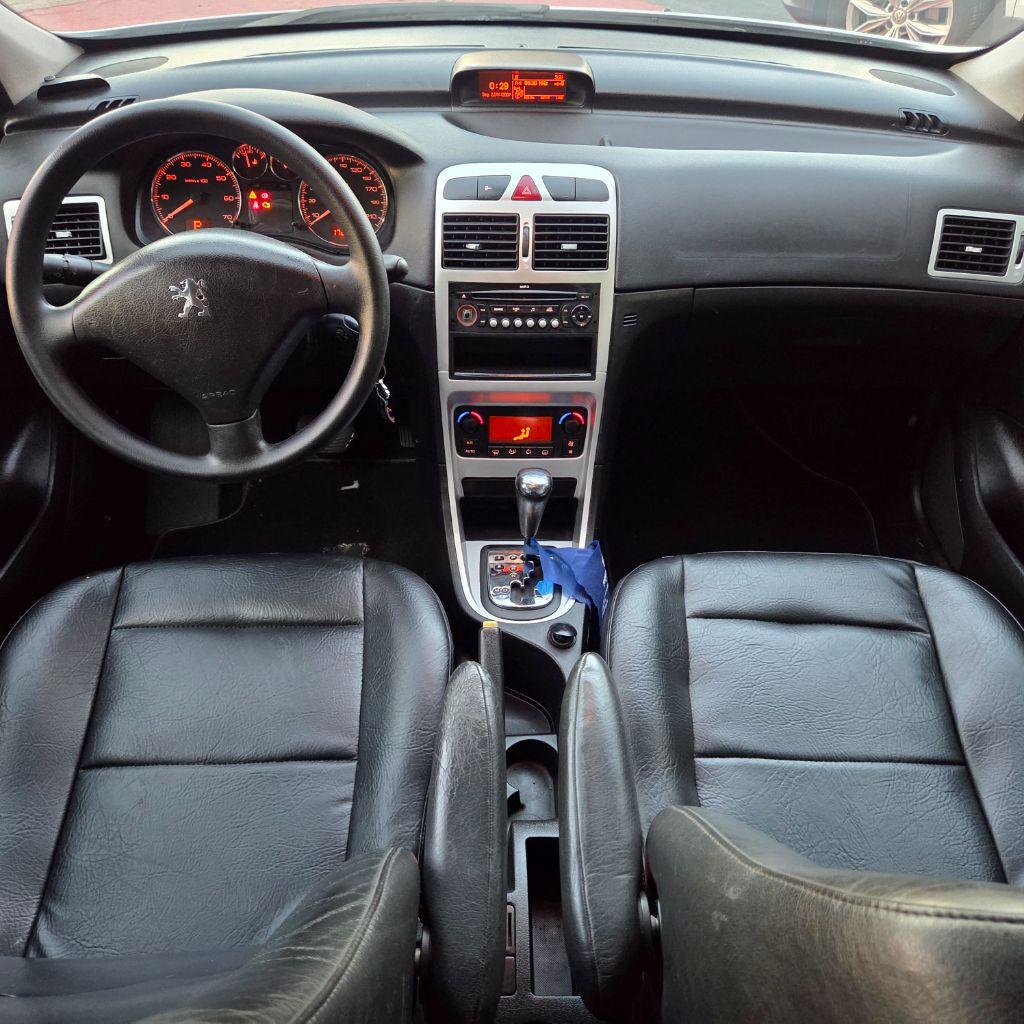 PEUGEOT 307 Hatch - Foto