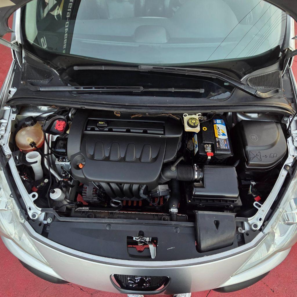 PEUGEOT 307 Hatch - Foto