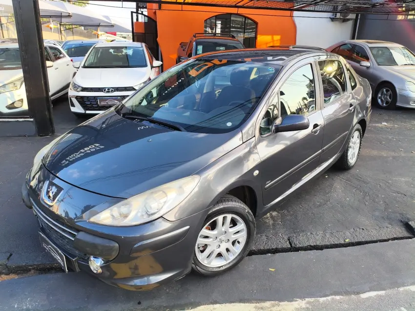 PEUGEOT 307 Sedan - Foto