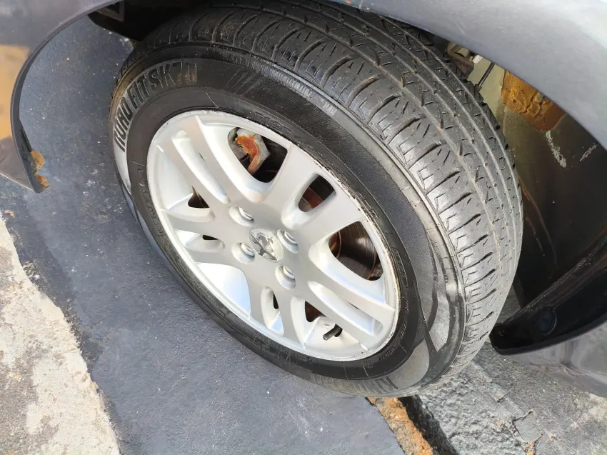 PEUGEOT 307 Sedan - Foto