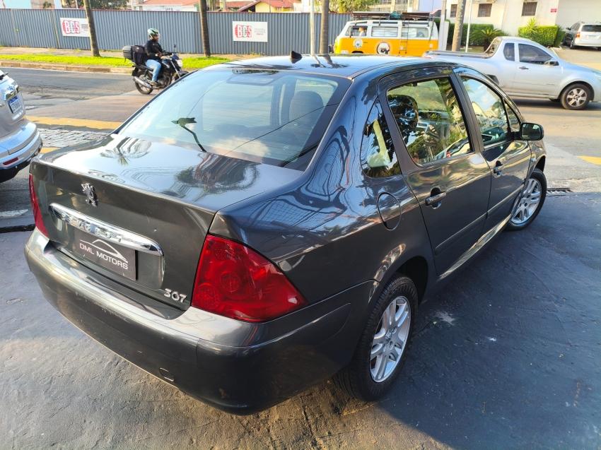 PEUGEOT 307 Sedan - Foto