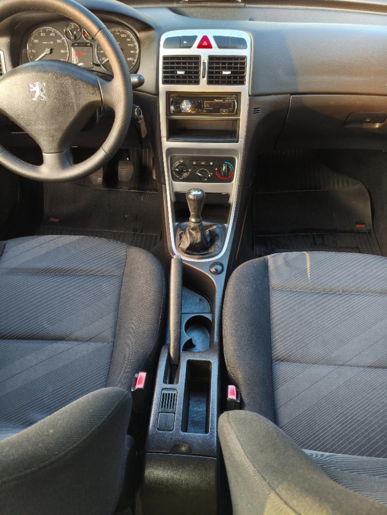 PEUGEOT 307 Sedan - Foto