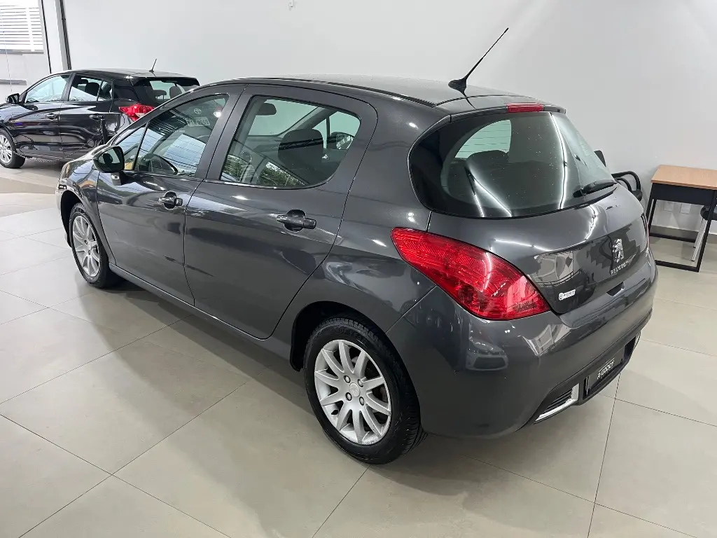 PEUGEOT 308 - Foto
