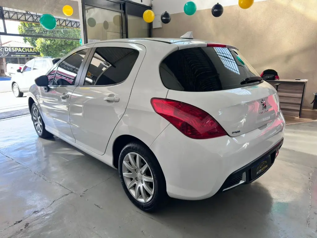PEUGEOT 308 - Foto