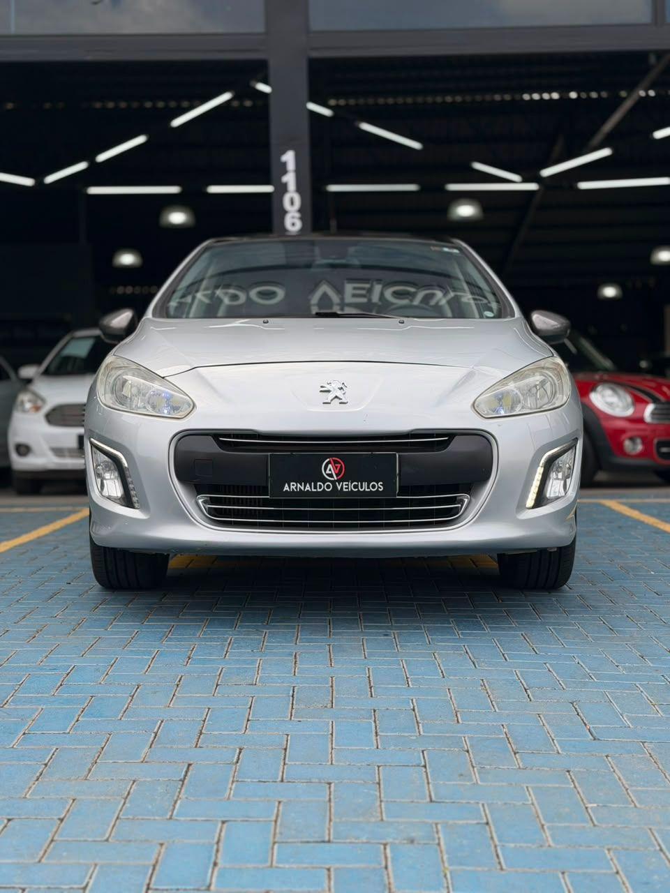 PEUGEOT 308 - Foto