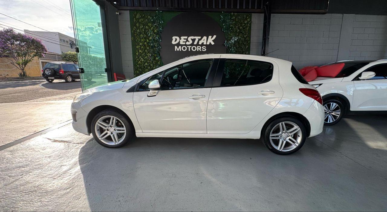 PEUGEOT 308 - Foto