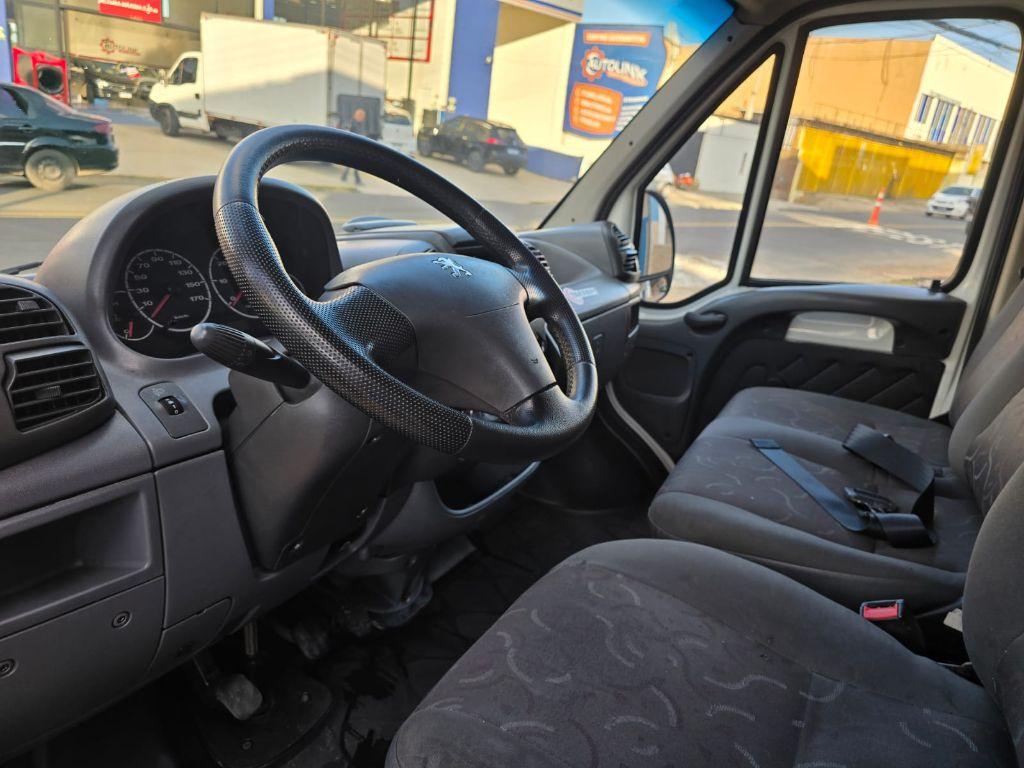 PEUGEOT Boxer - Foto