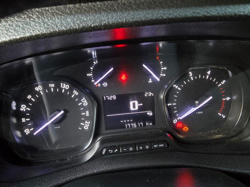 PEUGEOT Expert - Foto