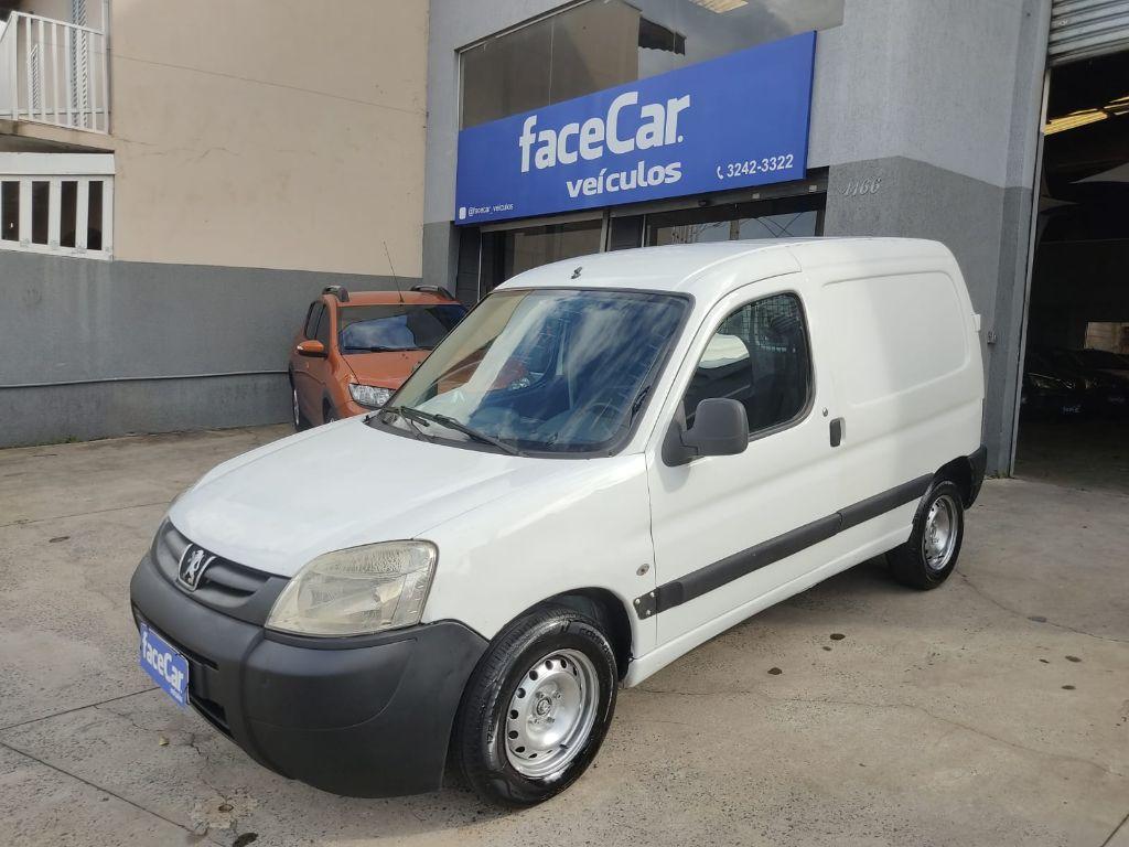 PEUGEOT Partner - Foto